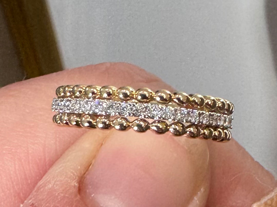 14kt Three Row Diamond Band